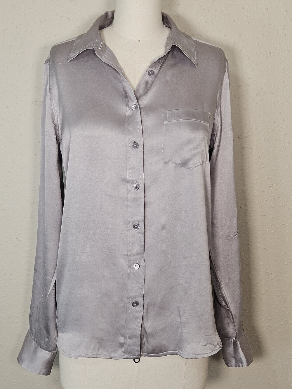 Equipment Femme Silk Button Down Shirt Silver Gray Long Sleeve Small - Picture 2 of 10